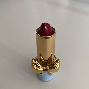 Brand new & Unused: Pat McGrath SatinAllure 657 Fleur Fatale Lipstick